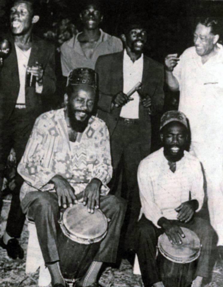 <a href="/tonysoulman/">Tony Soulman 📚</a> <a href="/RaulLlangreu/">Raúl García García</a> Aquí Duke Ellington con Count Ossie &amp; the Mystic Revelation of Rastafari 👌