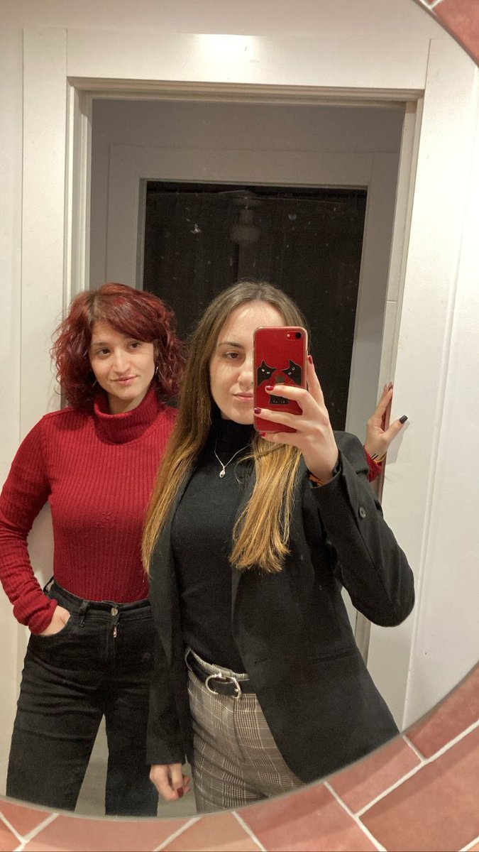 ccarmenmz's tweet photo. Final de la escapadita a Granada con mi más mejor partner in rubber rubber.
Todas las ciudades tienen su encanto, Granada el suyo y el de todas las demás 💓🥂💭 https://t.co/dm95jr3JAF