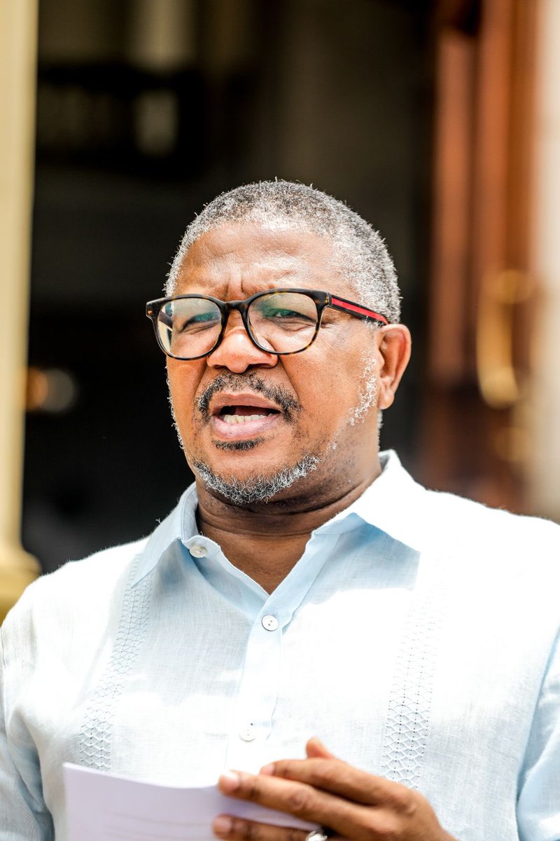 MbalulaFikile's tweet photo. @MYANC Secretary General Cde Fikile Mbalula had a door stop interview with members of the media on the sidelines of the #ANCNEC Lekgotla at the Esselenpark Conference Centre in Gauteng. #ANCInAction https://t.co/y9ZP1VjSSY