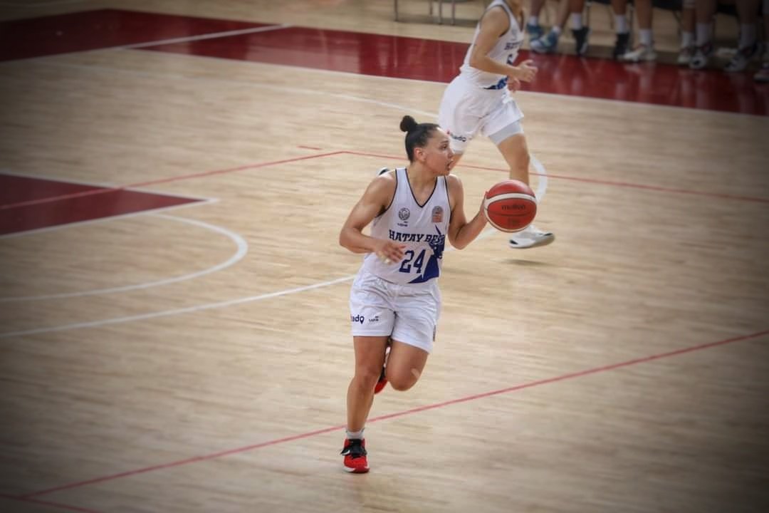 #MATCHDAY 🏆ING Kadınlar Basketbol Süper Ligi 🏀 Galatasaray Çağdaş Faktoring - Hatay BB Spor ⌚16:00 📍Ahmet Cömert Spor Salonu 📺 TBF TV (YouTube) - Sports TV #HatayWomenBasketball #WeAreHatay