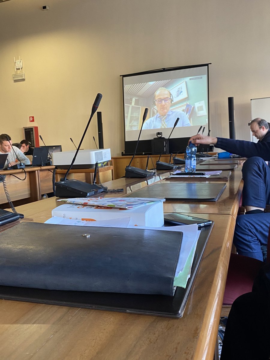 Due giorni fra docenza e seminario sugli ecosistemi democratici a Ca’ Foscari. A Venezia il gioco vale decisamente la candela ♥️

Two days of lectures and speeches given on democratic ecosystems at the Ca’ Foscari’s. It’s definitely worth the hassle in Venice ❤️