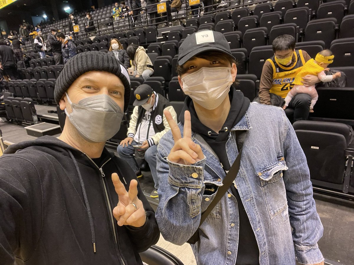supersonicred33's tweet photo. バスケ🏀
This Is The Night よかった〜
#monkeymajik #curtaincall #thisisthenight #gagle #89ERS https://t.co/YoXWQ4TJXj