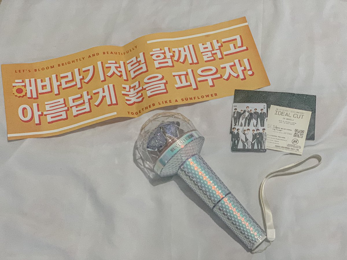 _ohjona's tweet photo. from diamond edge (2017) to be the sun (2022), and i’m still here @pledis_17 🤍 to more concerts with you, my loves~ https://t.co/QWxkRhFoJc