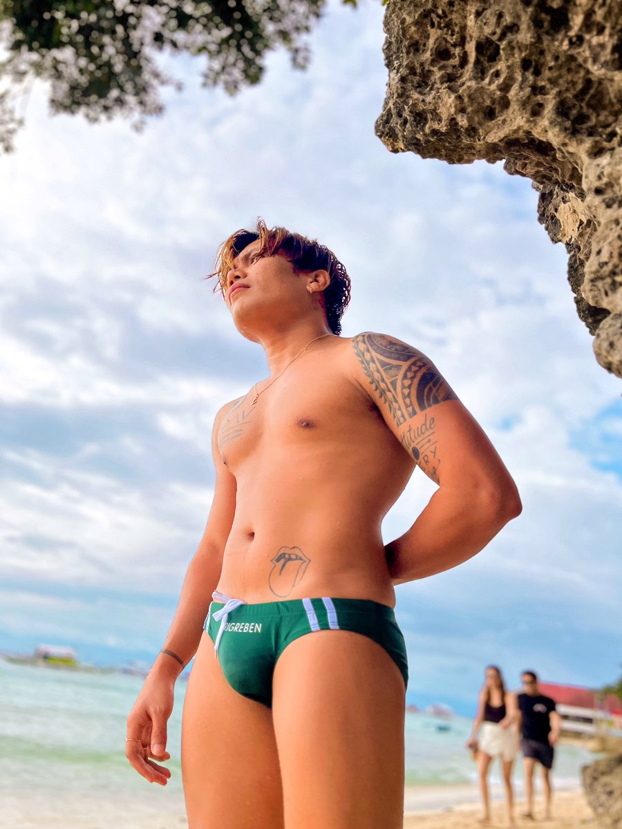 leanrevilla's tweet photo. Vitamin sea or me mweeookkk🏝️ https://t.co/UOLtdd6rgX