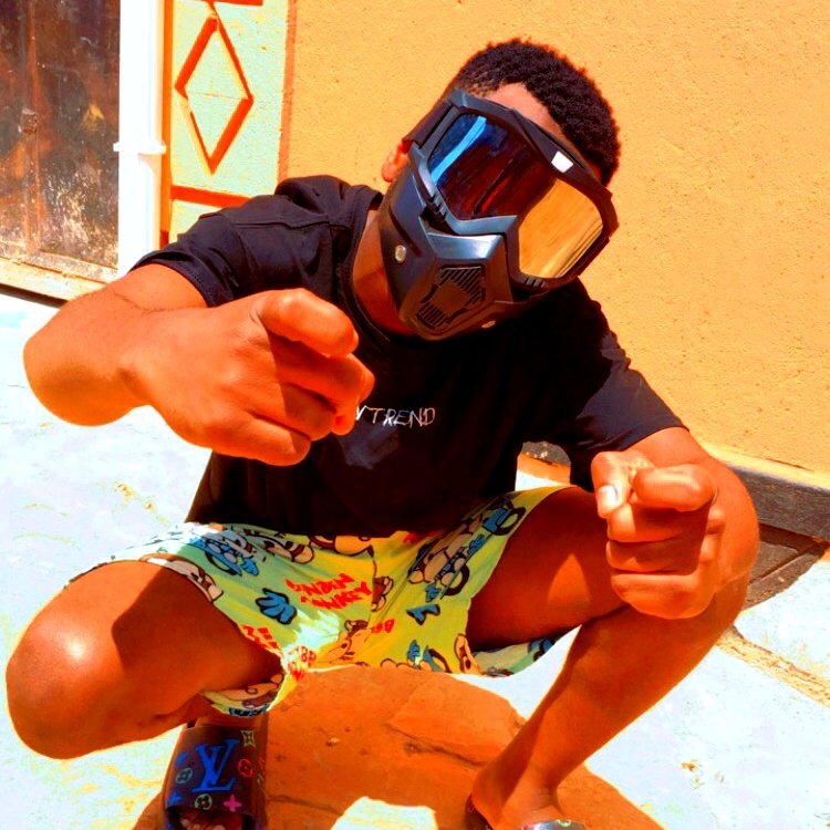UrbanDeejay's tweet photo. #NewProfilePic https://t.co/FB4KkaZtuy