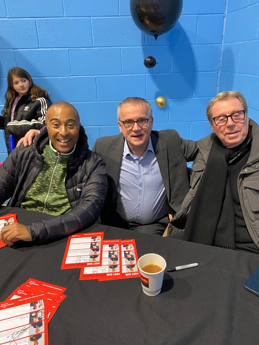 A real pleasure to be working with <a href="/EveryoneActive/">Everyone Active</a>  again at the Cotlandswick Leisure Centre in London Colney and with two Legends of the Sport, <a href="/ColinJackson/">Colin R Jackson</a> #harryrednapp #watfordfc

Tow absolute gentleman and can't wait to catch up with them again soon.