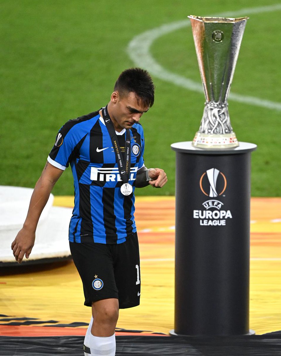 snajaths's tweet photo. Say what you want but I only know one man in this team who has genuinely shed tears for the club and brought us glory. https://t.co/K5nxawfP87