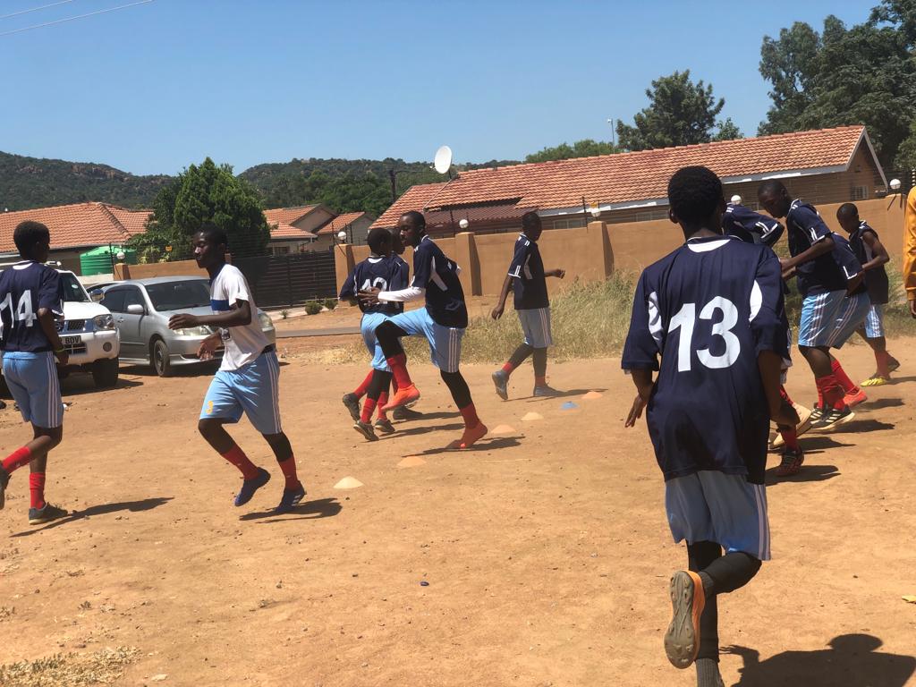 CityYoungStars's tweet photo. Motaung Academy Tournament Updates 

Our Under 17 played  Motaung Academy Under 21 and drew 2 all. The game went to penalties and we lost 4-2.

Good game boys..we had to immediately adapt to new developments of a small pitch but we fought hard..

Boyz 2 Men!you are getting there! https://t.co/hmeg405doQ