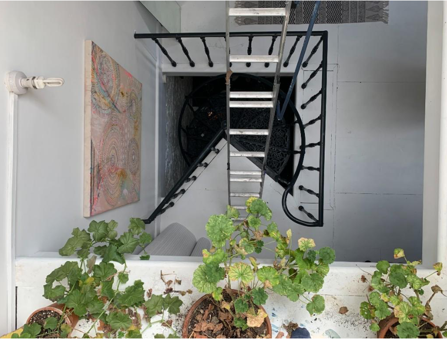 Henry Pryor on Twitter "🤔 Can you spot why this cute home in