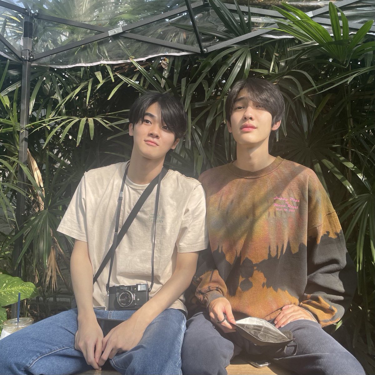 bbommuootd's tweet photo. ไม่ค่อยสนิท                        ไม่ค่อยสนิทเหมือนกัน 55555555555555555 https://t.co/XraxdV8Jw2