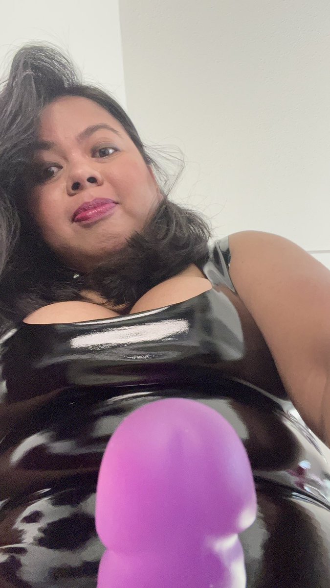 MistressCharlyn's tweet photo. Like if you want to be turned into MY little Slut with a cock in each hole calling ME Daddy, blackmailed into doing whatever I want 🔥 

You’re so weak bitch 😈 https://t.co/VBfsvEC4vo