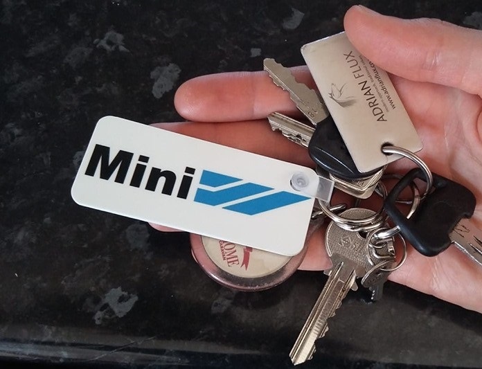 miniphernalia's tweet photo. Replica #AustinMorrisMini Key Fob - https://t.co/G14tLwO9I4 #MiniFair https://t.co/XHHWepk4XK