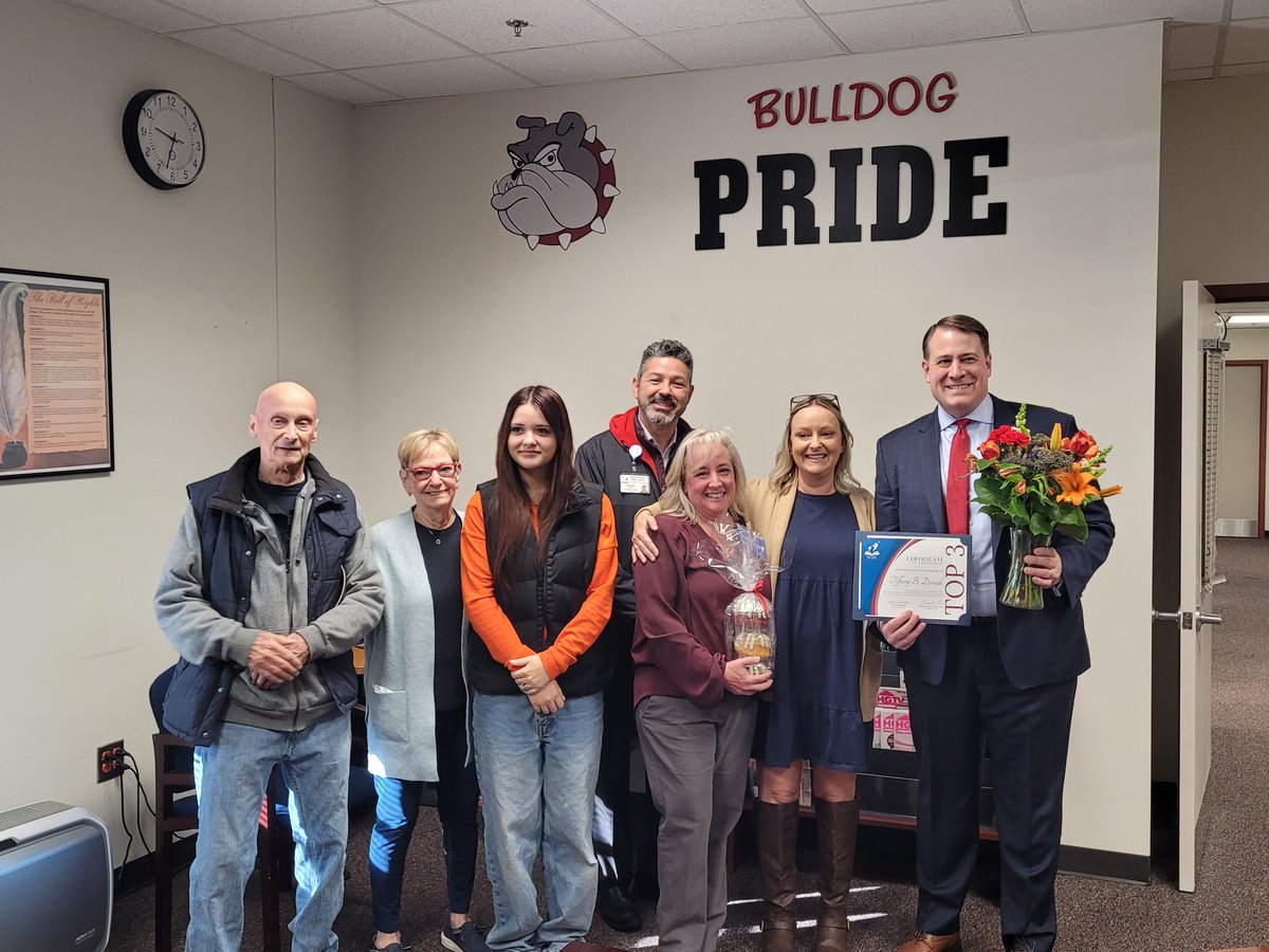 DixonSmithMS's tweet photo. Congratulations to Tiffany Donadi of Dixon-Smith Middle for being selected as a Finalist for Stafford Schools Counselor of the Year! https://t.co/HhGg42cc0w