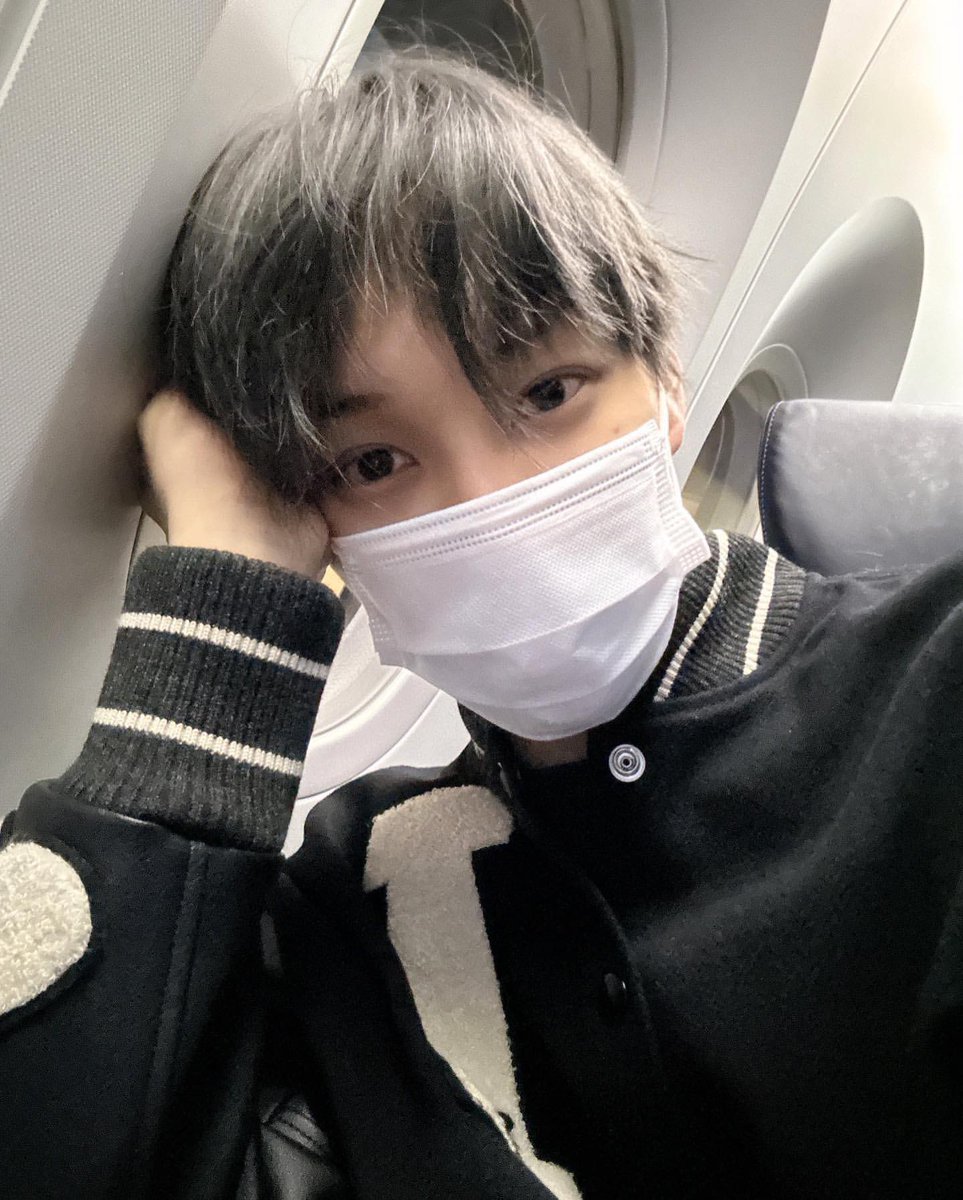 knockknock0408's tweet photo. KAI ins : 오사카 안녕👋
@weareoneEXO https://t.co/af4C3IH4Tt