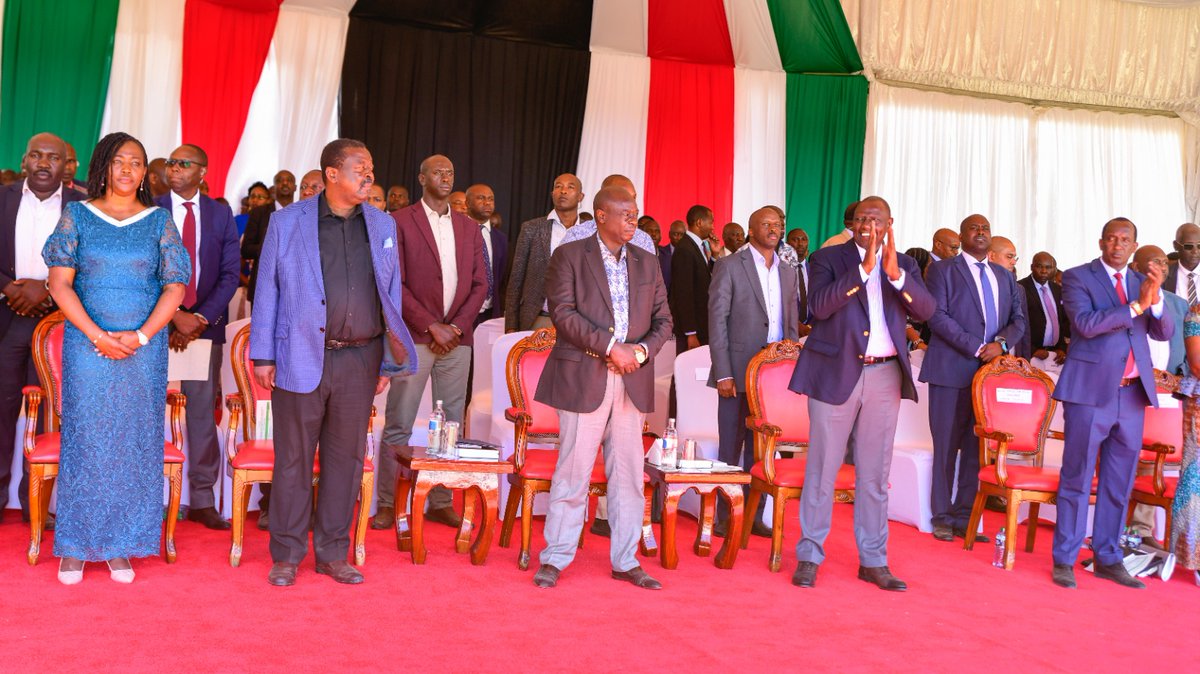 WilliamsRuto's tweet photo. Do not be anxious about anything, but in everything, by prayer and petition, with thanksgiving, present your requests to God. And the peace of God, which transcends all understanding, will guard your hearts and your minds in Christ Jesus. – Philippians 4:6-7 https://t.co/9zflmksN7y