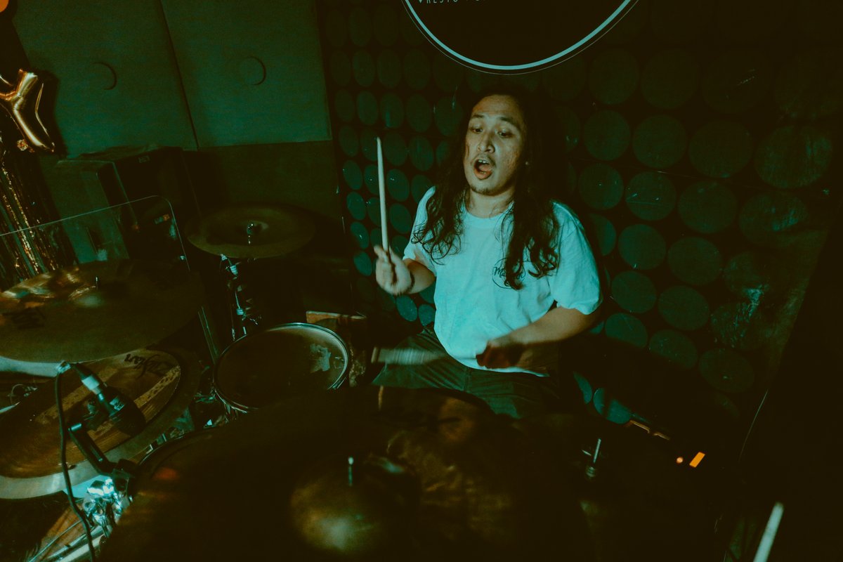fragmentscult's tweet photo. Thank you for having us last night Chicosci!
We had fun and we hope you guys did too!
Photos by Renuel Fallore
#fragmentscult
#chicosci
#MacbethPH
#tunelabph
#KNYACollective https://t.co/IqrjKeiKVv