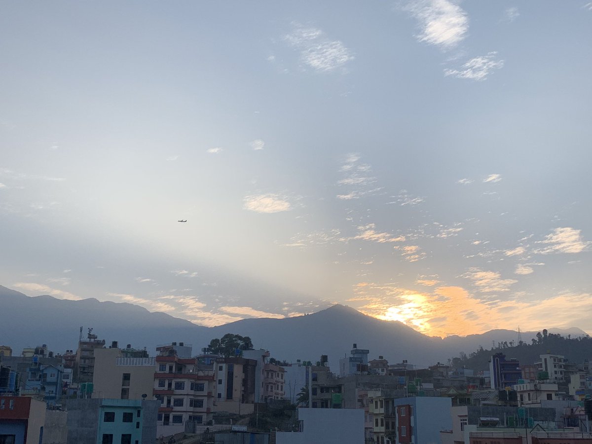srpaudel's tweet photo. #kathmandu_sky #evening from #syuchatar #kathmandu https://t.co/VT6k6emQLH