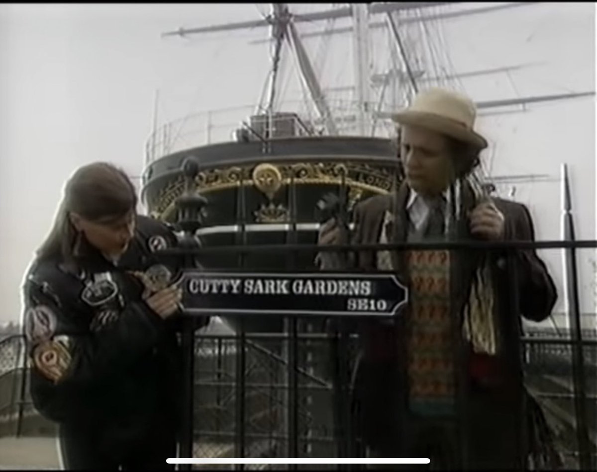 Hate that they’ve completely covered the whole area around The Cutty Sark.

Might go in next time but it’s pricey and I wanted to walk the actual footsteps of Pertwee and Debbie correctly 😂

#DoctorWho #DimensionsInTime