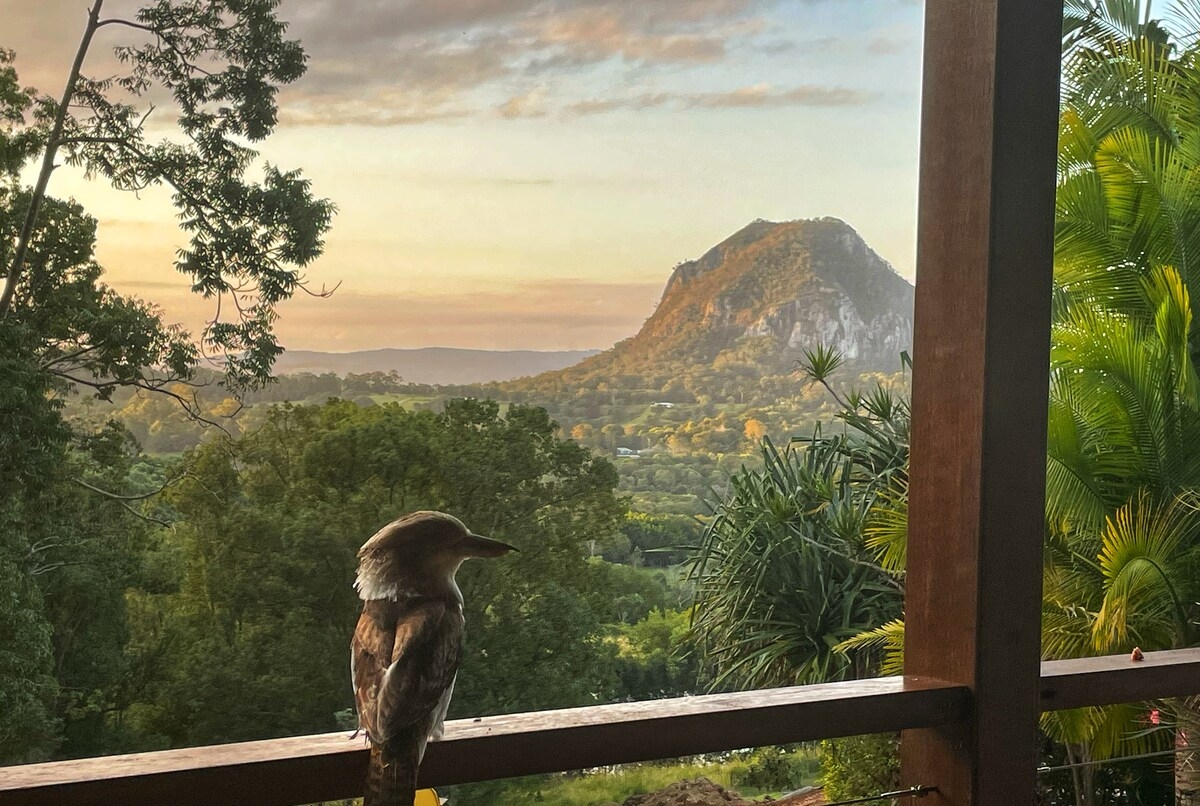 so pleased to be running my UK travel business from here - 4 yrs and counting - love keeping up with my loyal clients in the UK #globaltravel #globalbusiness #travelcounsellors