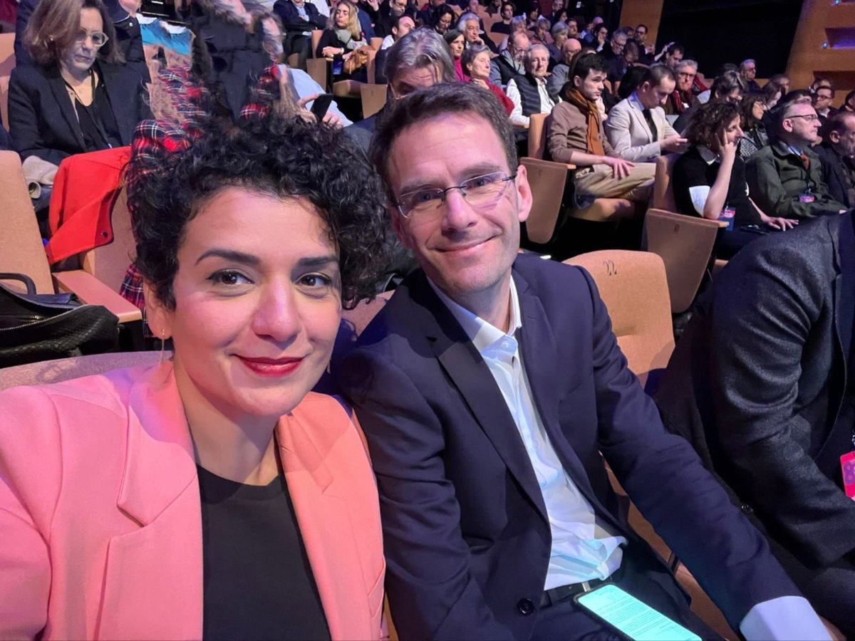 lamiaela's tweet photo. Nous avons réussi à faire adopter le pacte de gouvernance collective du @partisocialiste

La direction collégiale permet l’unité et la convergence des énergies

Avec @Refondations1 nous allons redoubler d’efforts pour être à la hauteur des enjeux✊🏽🌹
#CongresPS https://t.co/RPN3onZjuv