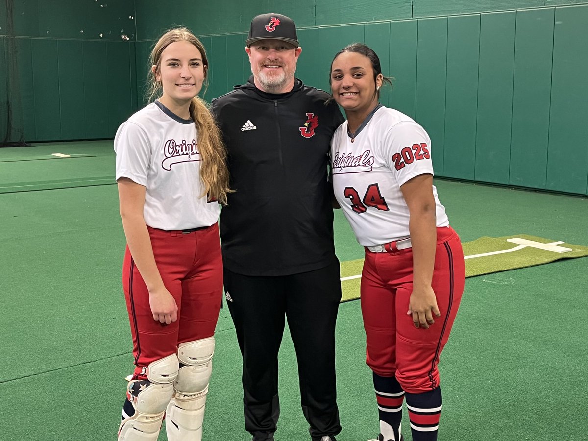 marysa rogers tweet media