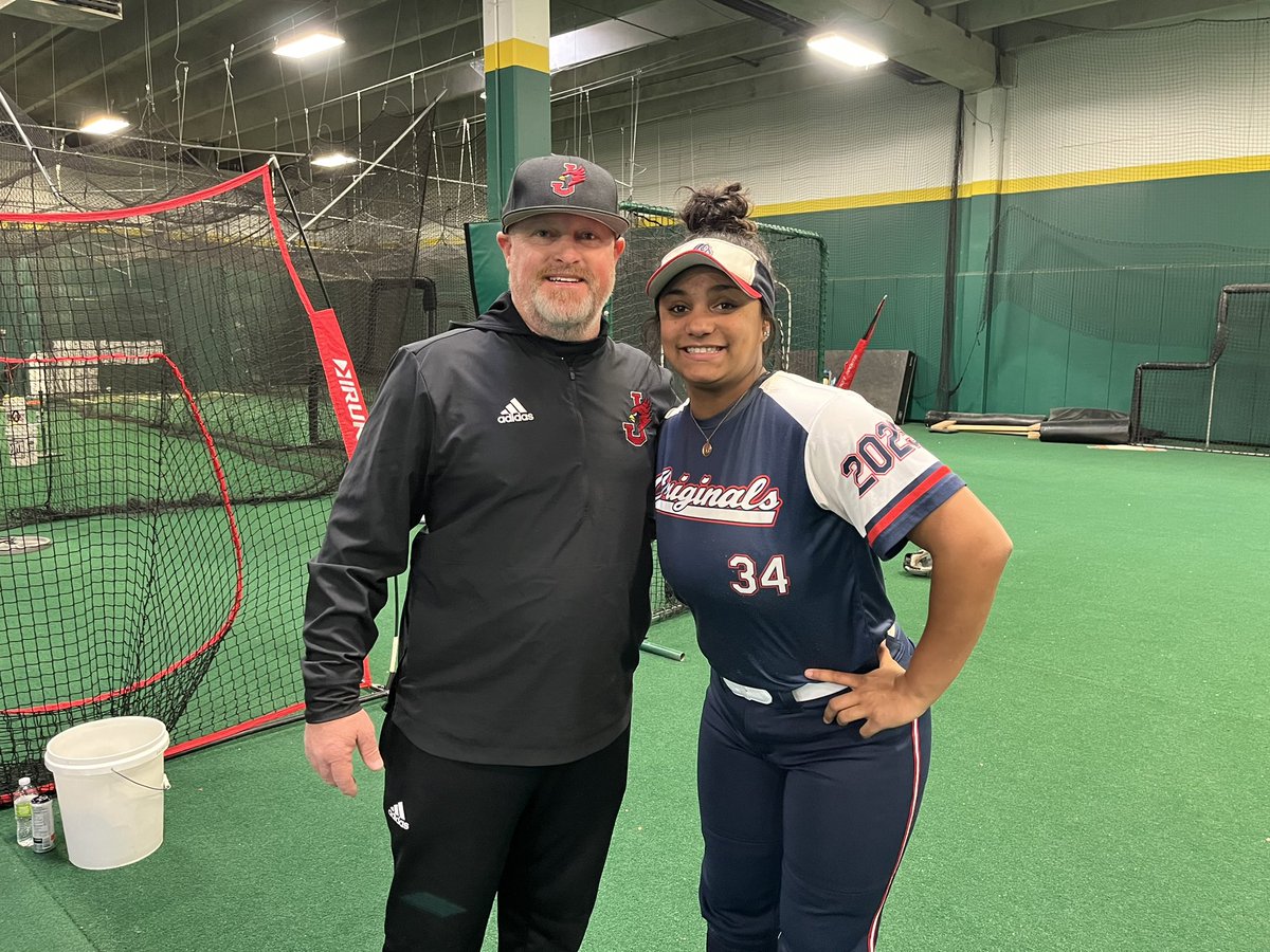 marysa rogers tweet media