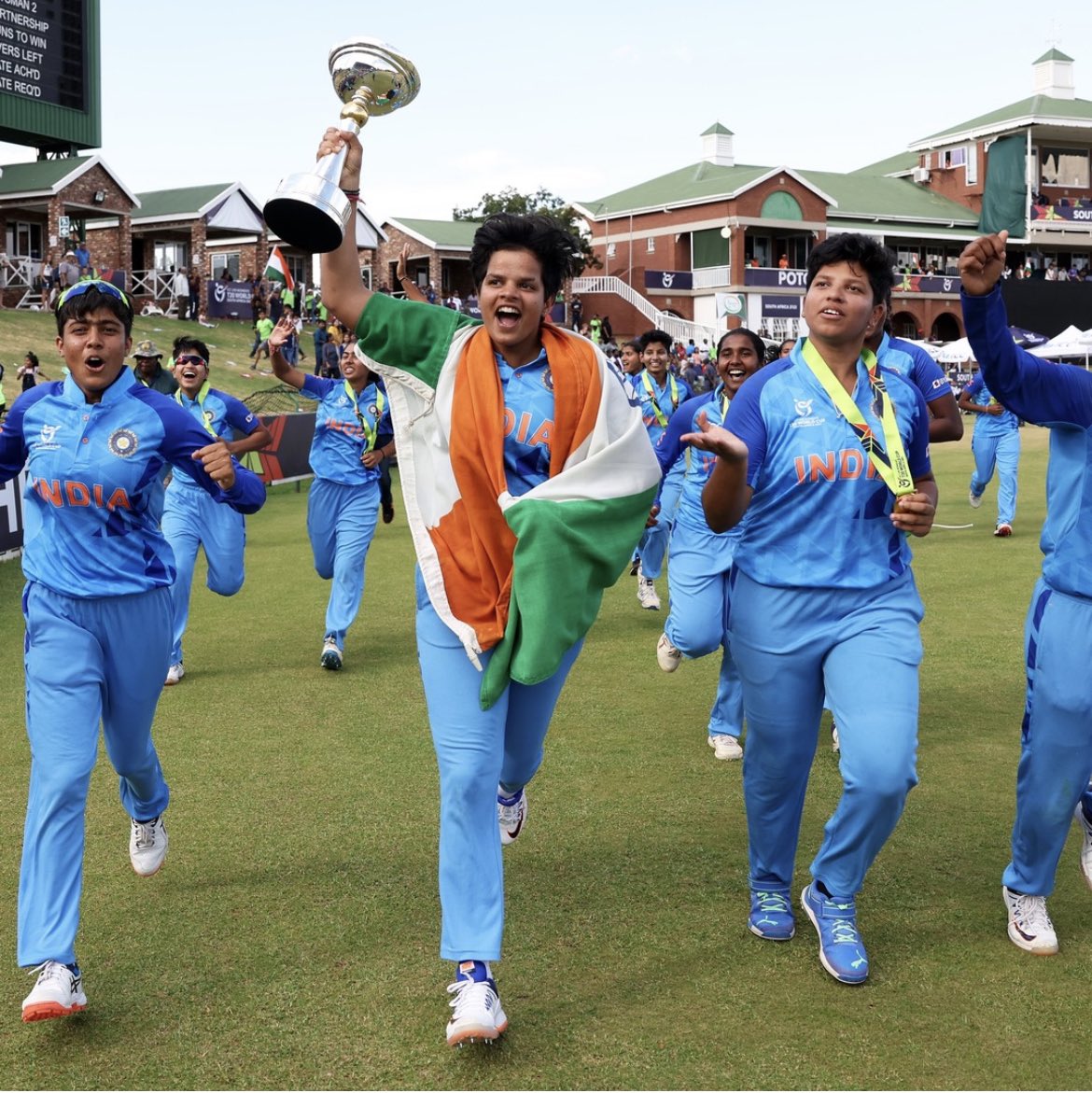 C.H.A.M.P.I.O.N.S 🏆 

Many congratulations to @TheShafaliVerma & team for creating history by winning the inaugural edition of #ICCU19WorldCup 🇮🇳 🇮🇳 
Indian women #cricket on the rise.