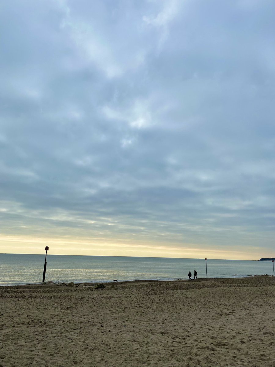ShubhraHalliday's tweet photo. A lovely time away #Ringwood #NewForest in Hampshire and then to #Mudeford in Dorset! And the weather held 🙌🏽 https://t.co/aiG9T8LBIS