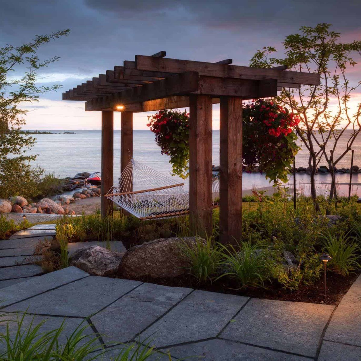 Looking for beautiful 3d render for your landscape space like backyard or front yard with garden, pool, patio, terrace, pergola, outdoor space or anything??
Contact Me: cutt.ly/NNVD9Oy
#garden #GameDey #pool #patio #SundayFunday #landscape #backyard