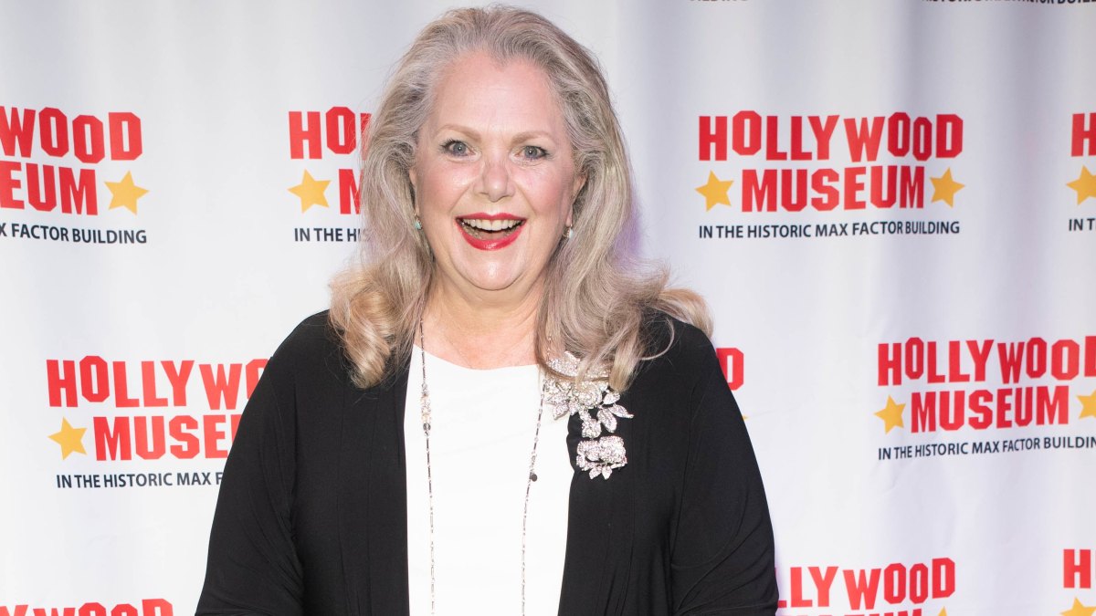 Disney_Wiki's tweet photo. Happy Birthday, Ann Jillian
Her Disney roles include Bo Peep in #BabesInToyland, Porche Sylvester in two episodes of Walt Disney's #WonderfulWorldOfColor, and Snow White in #TheMouseFactory. https://t.co/CTY3fc3ROa