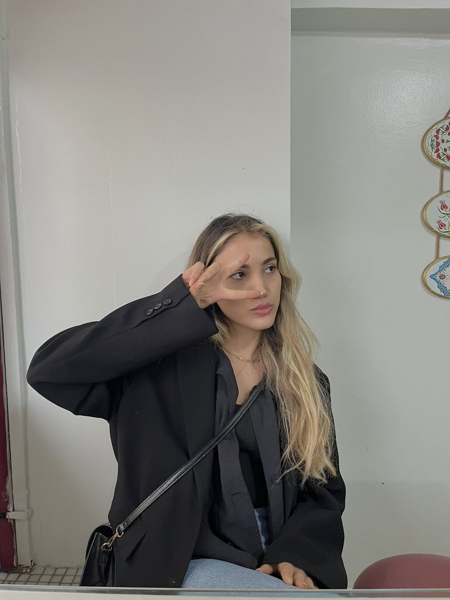 Döner ve sütlacımı çekemeden yok ettiğim için üzgünüm..