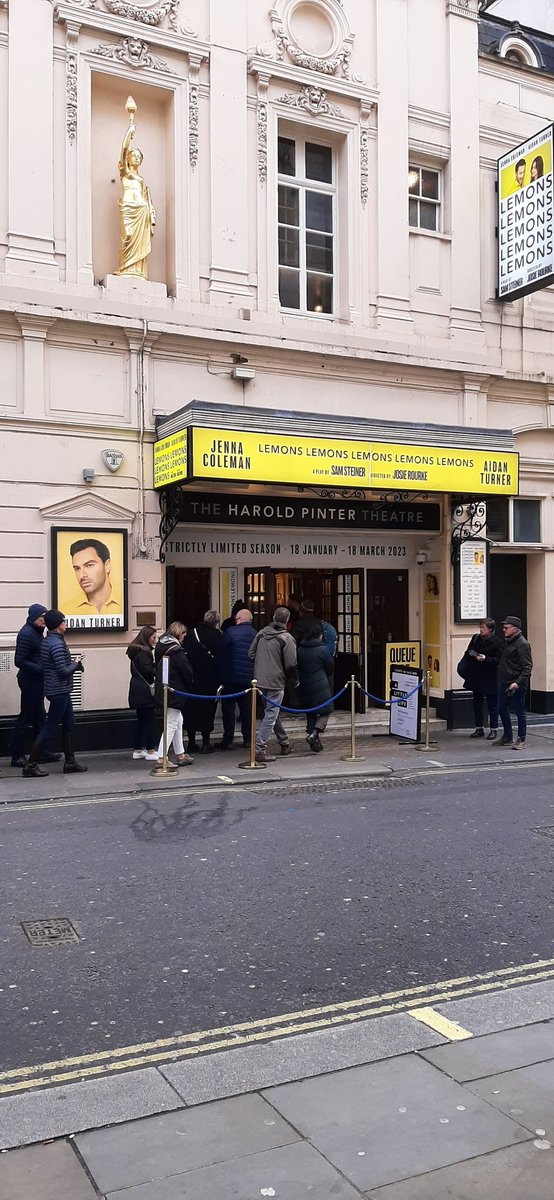 Absolutely loved the very thought-provoking @LemonsThePlay, an imagining what life, language and love would be like if each person had a quota of 140 words a day. Compelling & energetic performances from @Jenna_Coleman_ & @AidanTurner! #theatre #london #LemonsThePlay