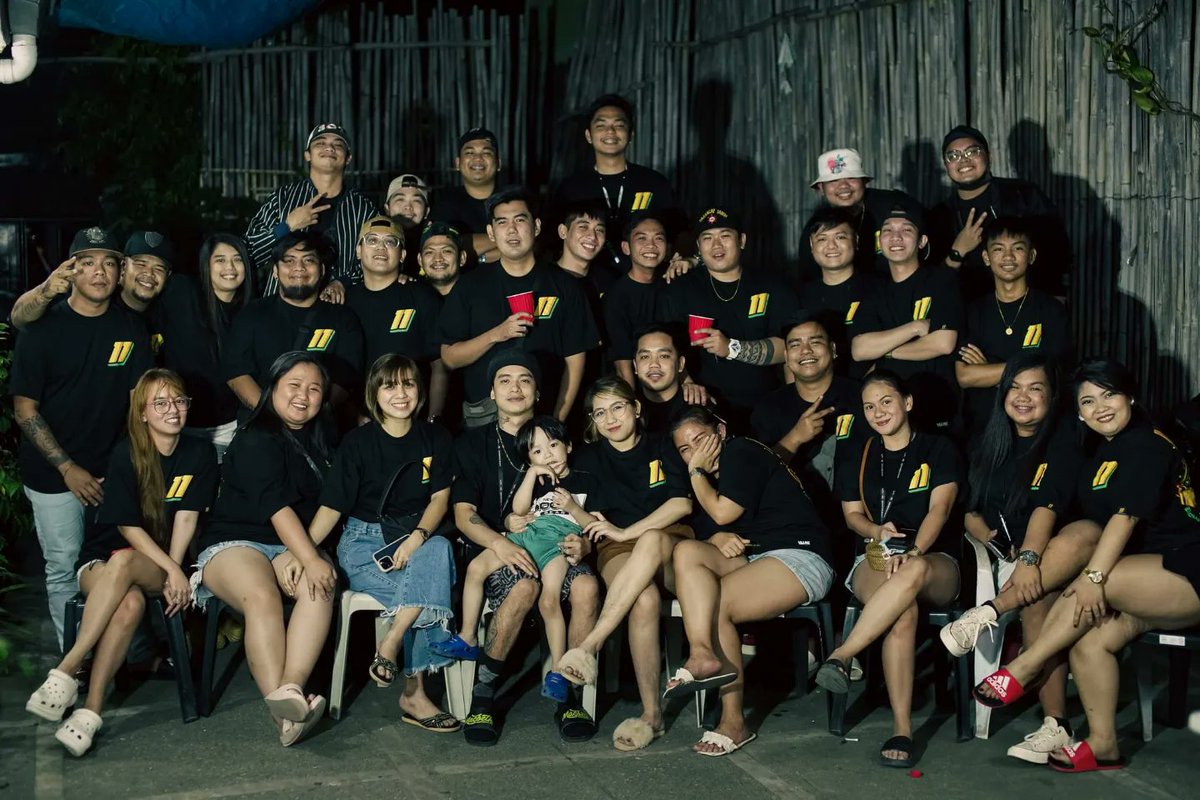 eyronfebris's tweet photo. VLLNZ 11yrs 🔥 https://t.co/bAFpV5OFc1