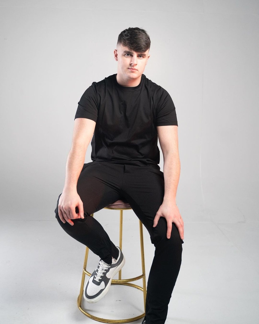polydorrecords's tweet photo. .@ShaneCodd_ is back with a brand new tune - listen to 'Same Mistake' now.
#ShaneCodd #SameMistake https://t.co/ayO9Lso4gB