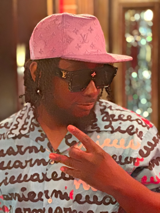 TheeForeignKing's tweet image. GOLD STACKS 🌍😈🦅 #LLBB #FREEDAGANG