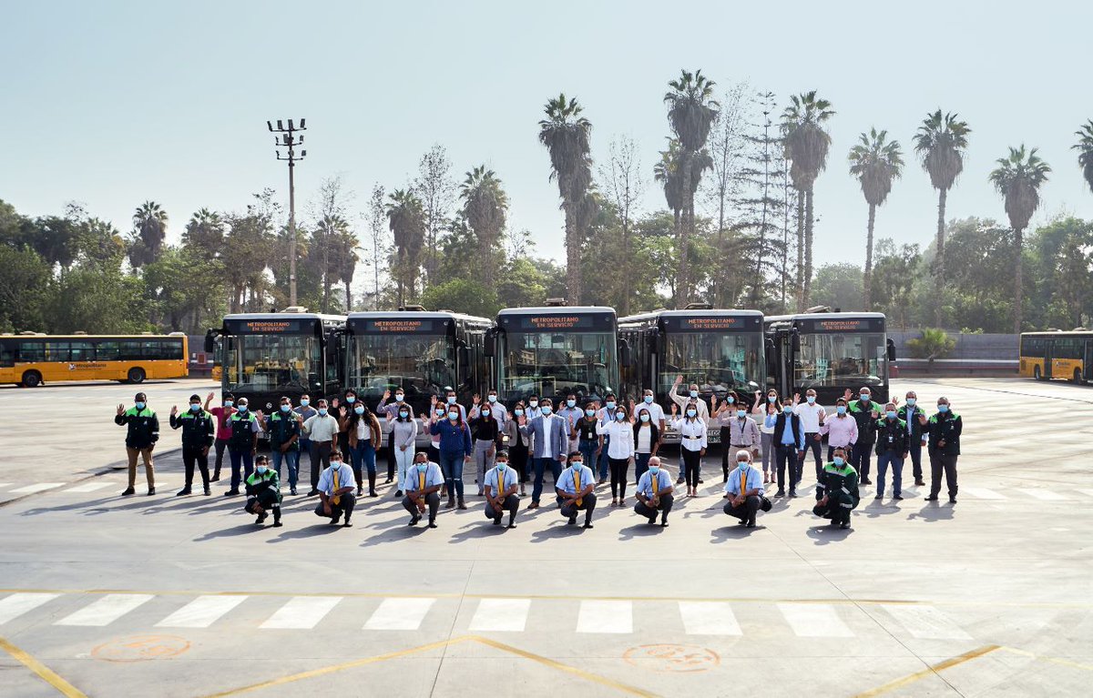 LimaBus1's tweet photo. Estamos comprometidos con el desarrollo e implementación de planes de Mejora Continua que les permitan a nuestros colaboradores crecer como profesionales, potenciando sus habilidades y mejorando así el servicio que ofrecemos a la ciudad. Conoce más en: https://t.co/PBim2AvQeS https://t.co/HO6PkpBiay