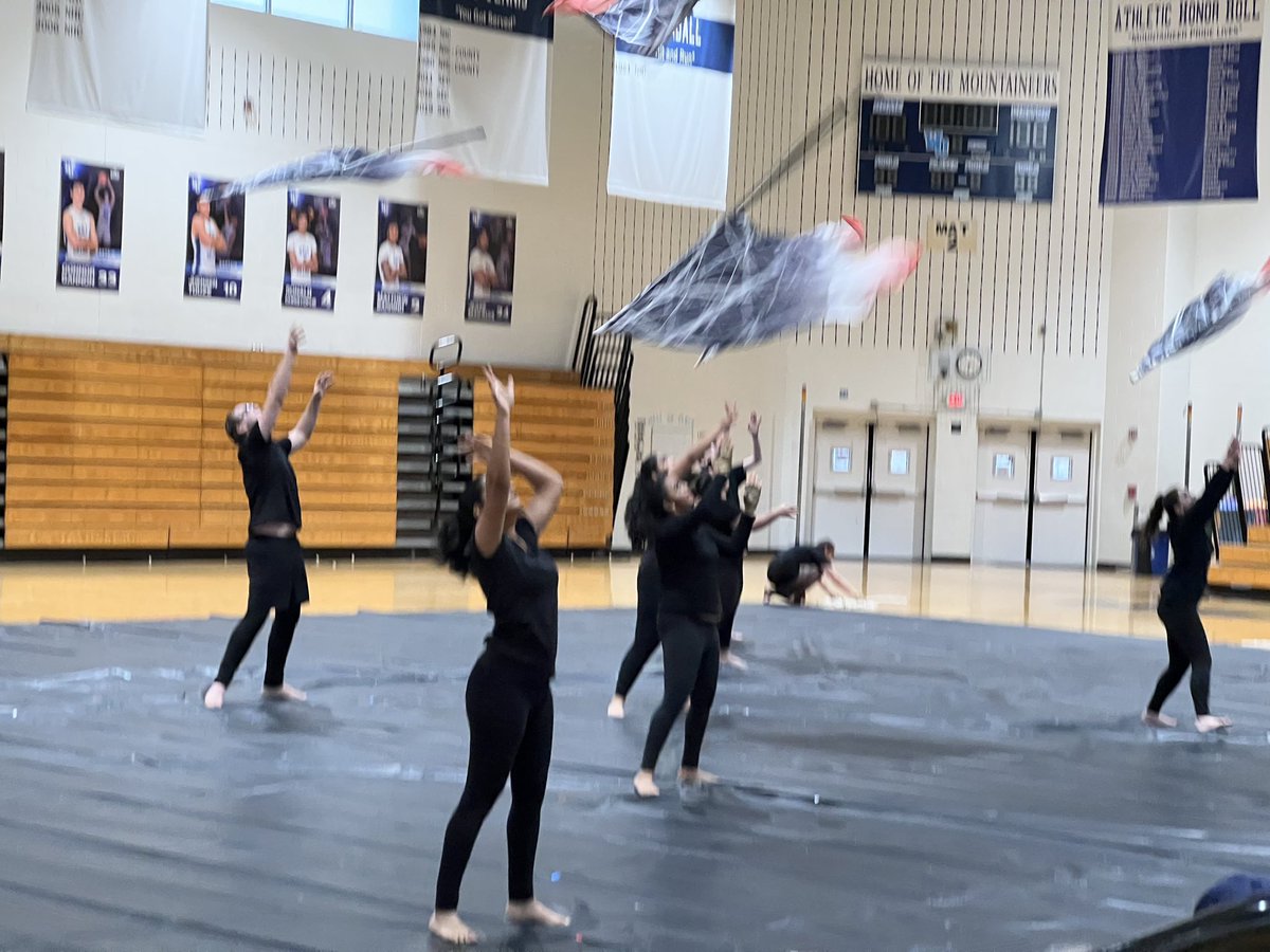 Congratulations WHS Winter Guard on your first place finish in your class at the <a href="/MAINGuards/">MAIN Guards</a> West Orange Competition. Super proud! It’s going to be a great season. #wearebarrons #winterguard #tangledweb @WHSLottmann <a href="/WHSBarronPride/">Woodbridge Barrons 🇺🇸</a> <a href="/BarronsSports/">WHS Athletics</a> @WHSPanko