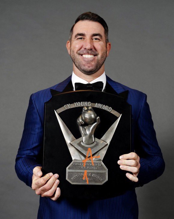 jasonokamura's tweet photo. @SInow Fixed it. https://t.co/TWGPGKH0Ni