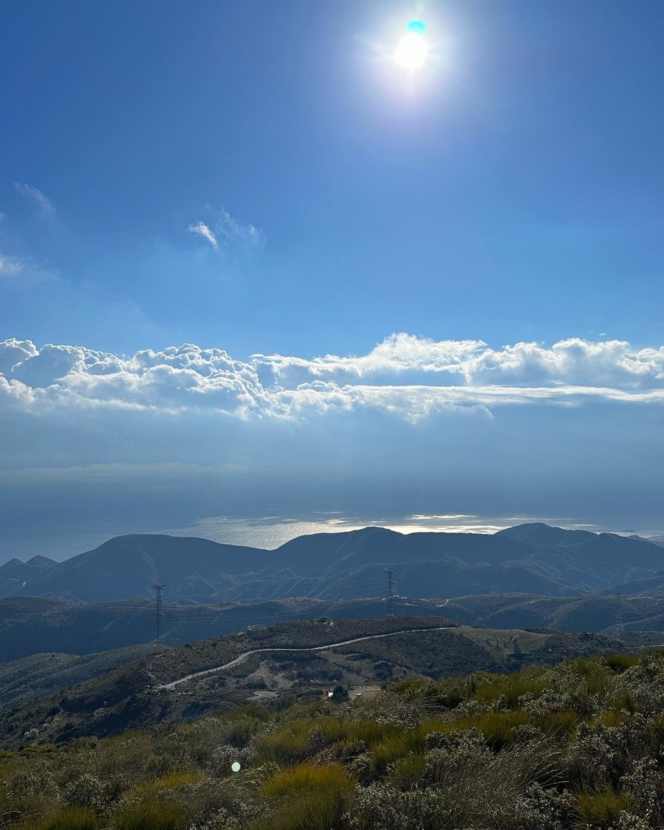 🥾Sopalmo 👉🏻Pico La Adelfa⛰️ 
(15 km D+606m)

“Nunca midas la altura de una montaña hasta que no hayas llegado a la cumbre. Entonces verás que no era tan alta como pensabas.” - John Lubbock.
