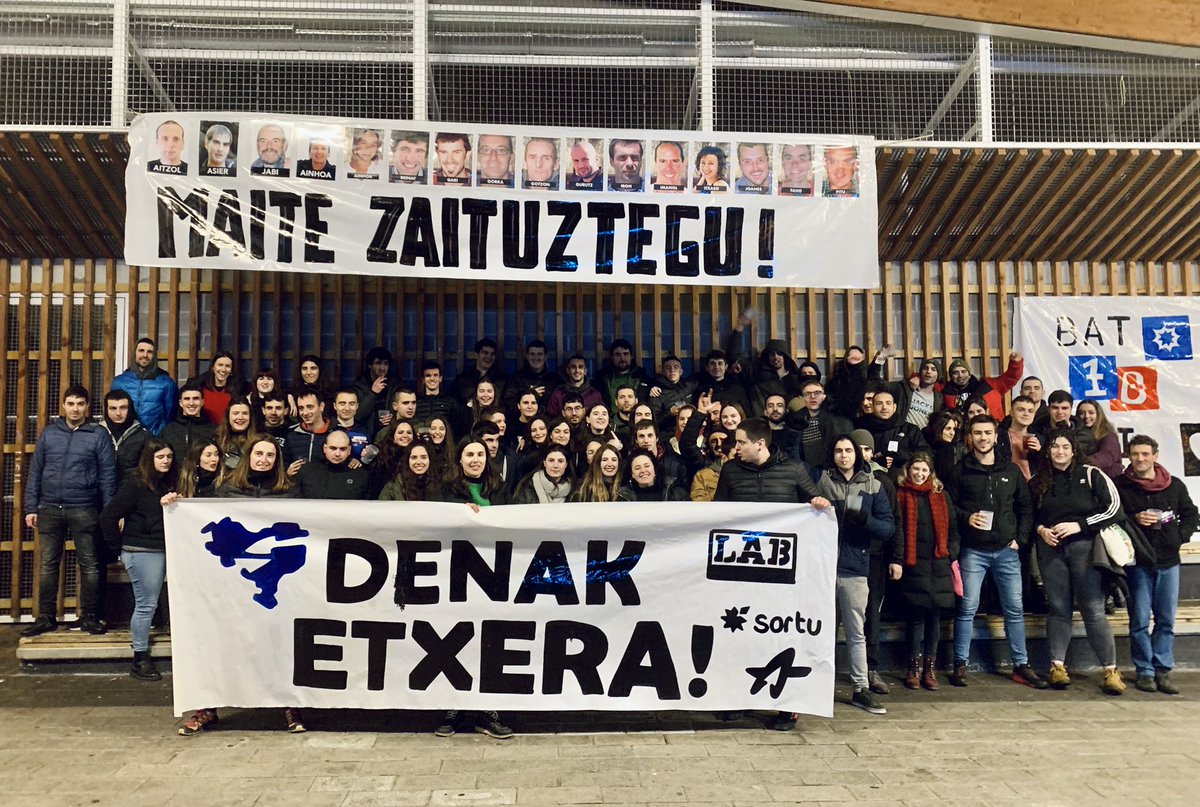 Etxetik urrunegi ditugun horiek gogoratzeko unea ere izan genuen Independentzia Egunean.
#DenakEtxera ↗️↙️