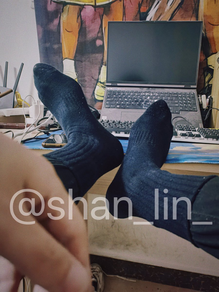 shan_lin_'s tweet photo. 黑袜，有喜欢的没有 https://t.co/IlPwgegKPF