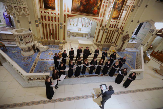Conducting the combined forces of <a href="/newdublinvoices/">New Dublin Voices</a> and <a href="/caeciliana/">Cappella Caeciliana</a> last night in Frank Martin’s Mass for Double Choir! Can’t wait to go again on Dublin! Thank you to all those who came out to support <a href="/ArtsCouncilNI/">Arts Council of Northern Ireland</a> <a href="/MakingMusic_NI/">Making Music - NI</a>