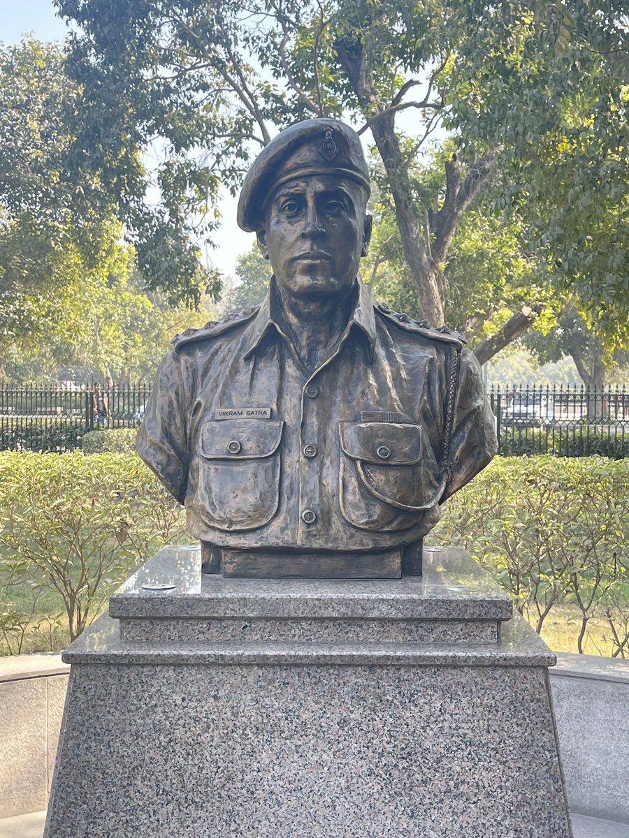 iSamarthGupta's tweet image. One of d perks of living in d national capital is that u can breathe nationalism &amp;amp; immerse yourself in d tales of our brave hearts.Deeply humbled &amp;amp; overwhelmed by my weekend visit to the newly opened war memorial in #delhi .Finally our soldiers got d respect they always deserved.