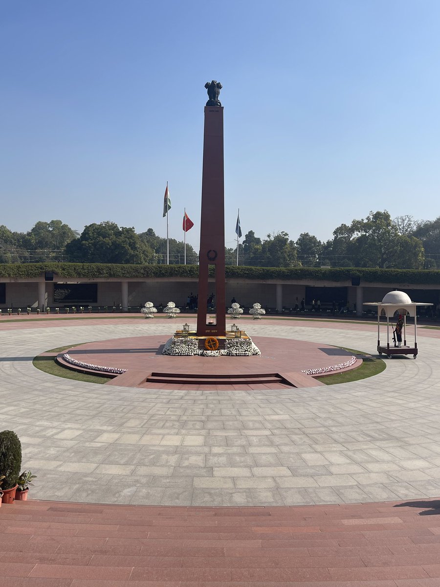 iSamarthGupta's tweet image. One of d perks of living in d national capital is that u can breathe nationalism &amp;amp; immerse yourself in d tales of our brave hearts.Deeply humbled &amp;amp; overwhelmed by my weekend visit to the newly opened war memorial in #delhi .Finally our soldiers got d respect they always deserved.