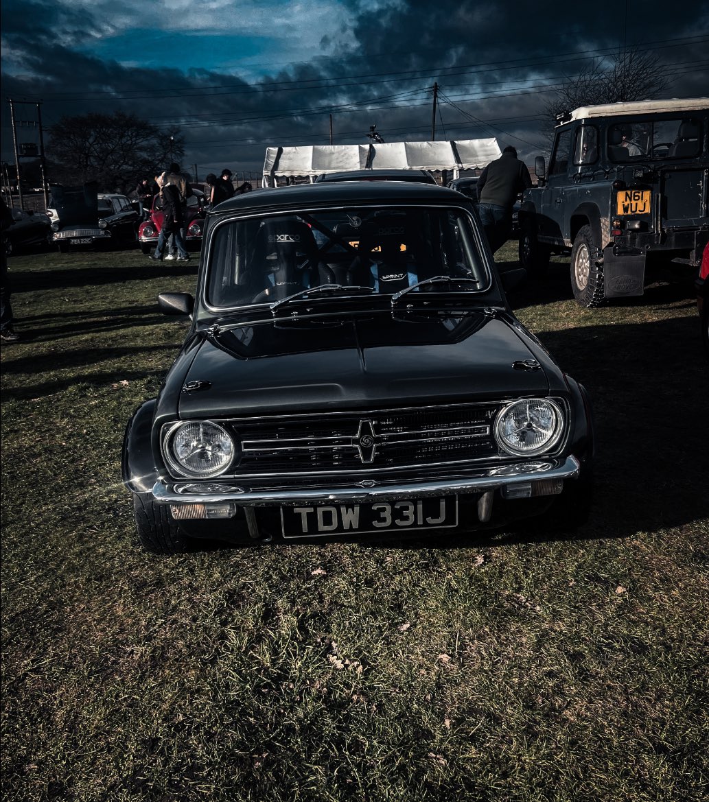 AutoShotsPhotos's tweet photo. #ClassicMini https://t.co/Z5iHdi5jte