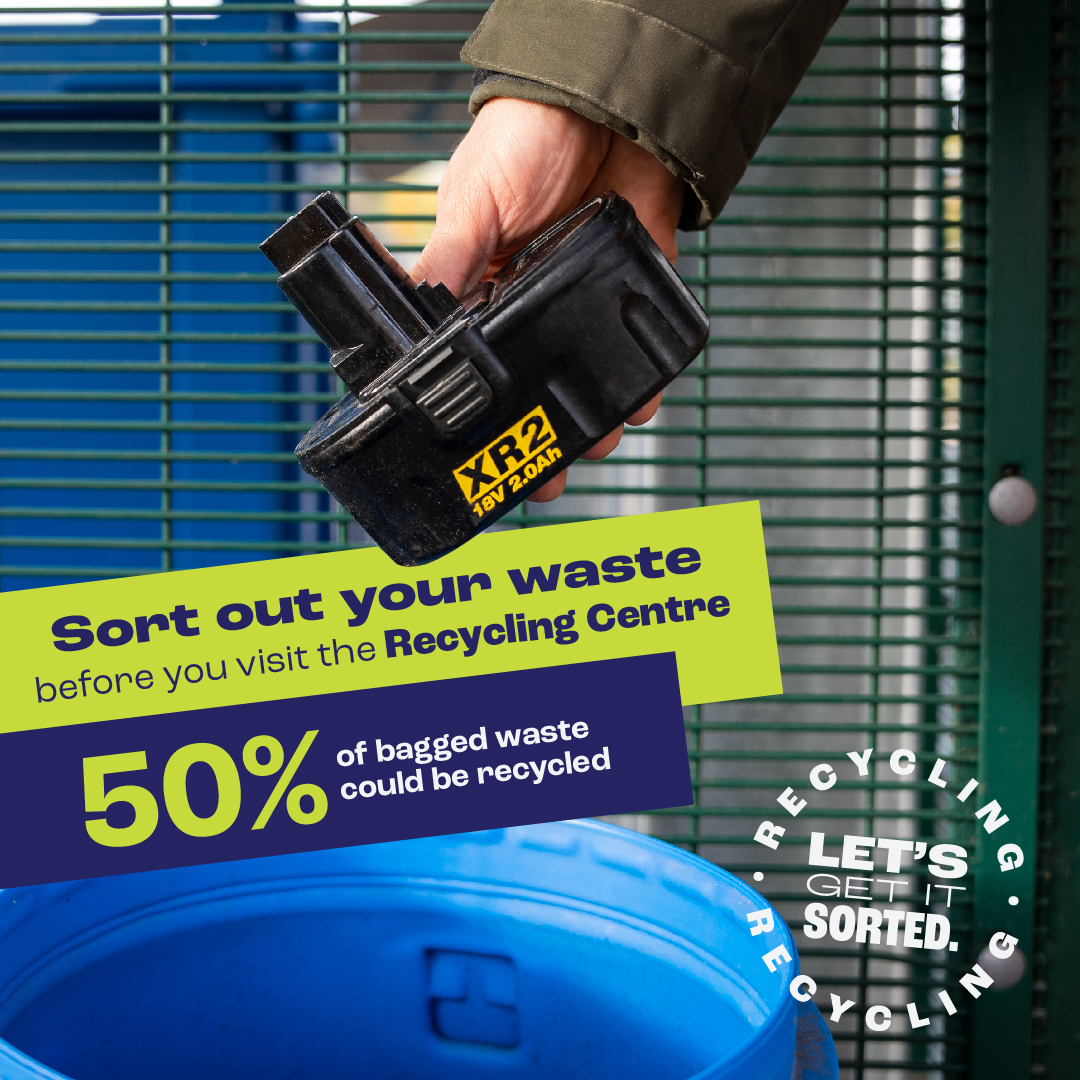 Kent_cc's tweet photo. Pre-sort your waste before you arrive on site to ensure that all recyclable waste is separated from the general waste.
Site staff may ask you what is in your bags to help identify what can be recycled to improve recycling levels in Kent.
#KCCWaste #Letsgetitsorted #HWRC #Kent https://t.co/MEjK1srH9b