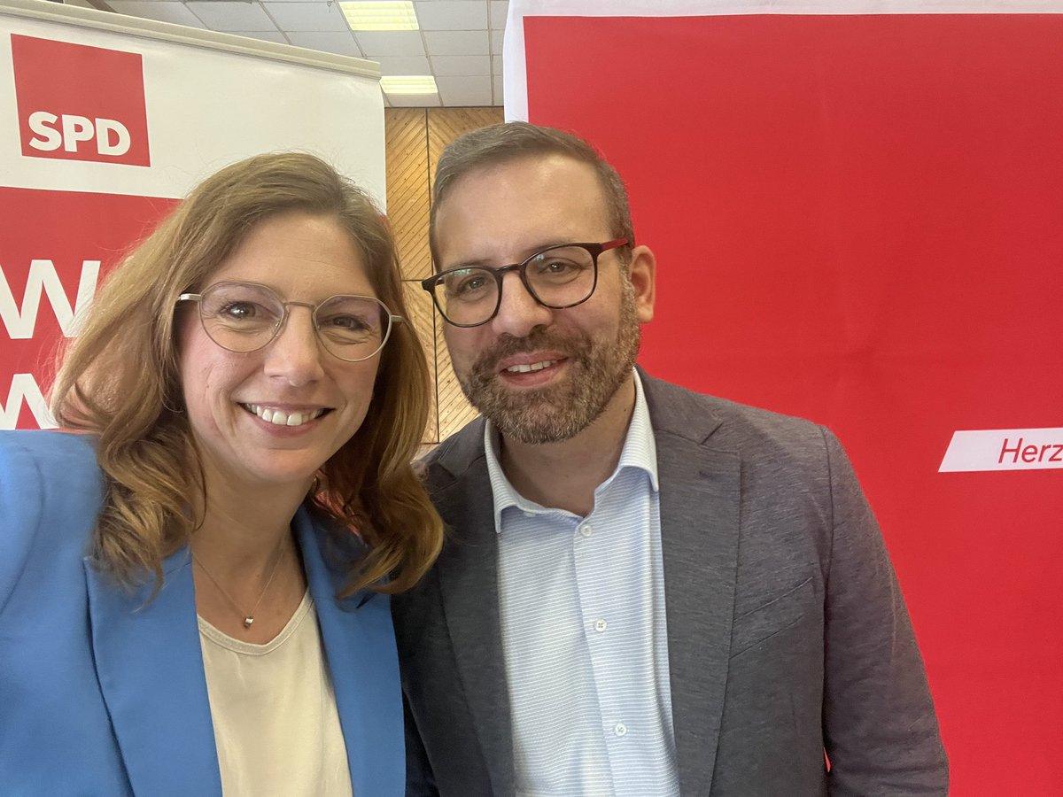 Sabine_Baetzing's tweet photo. Toller #Neujahrsempfang der #SPD #VG #Ruwer in #Kasel. Danke an Dirk #Bootz und sein Team, an #Landrat Stefan Metzdorf und an den #Musikverein für den wunderschönen Empfang. Freue mich, dass ich nach der digitalen Teilnahme in 2022 nun live mit euch diskutieren konnte. https://t.co/oNoHOHMES5
