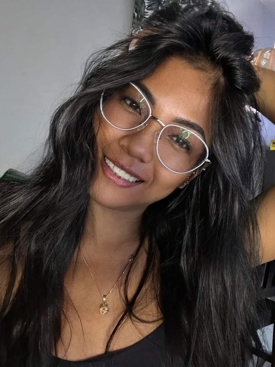 Princessđź‘‘ on Twitter "RT maekulit06 Girls with glasses? filipinagirl"