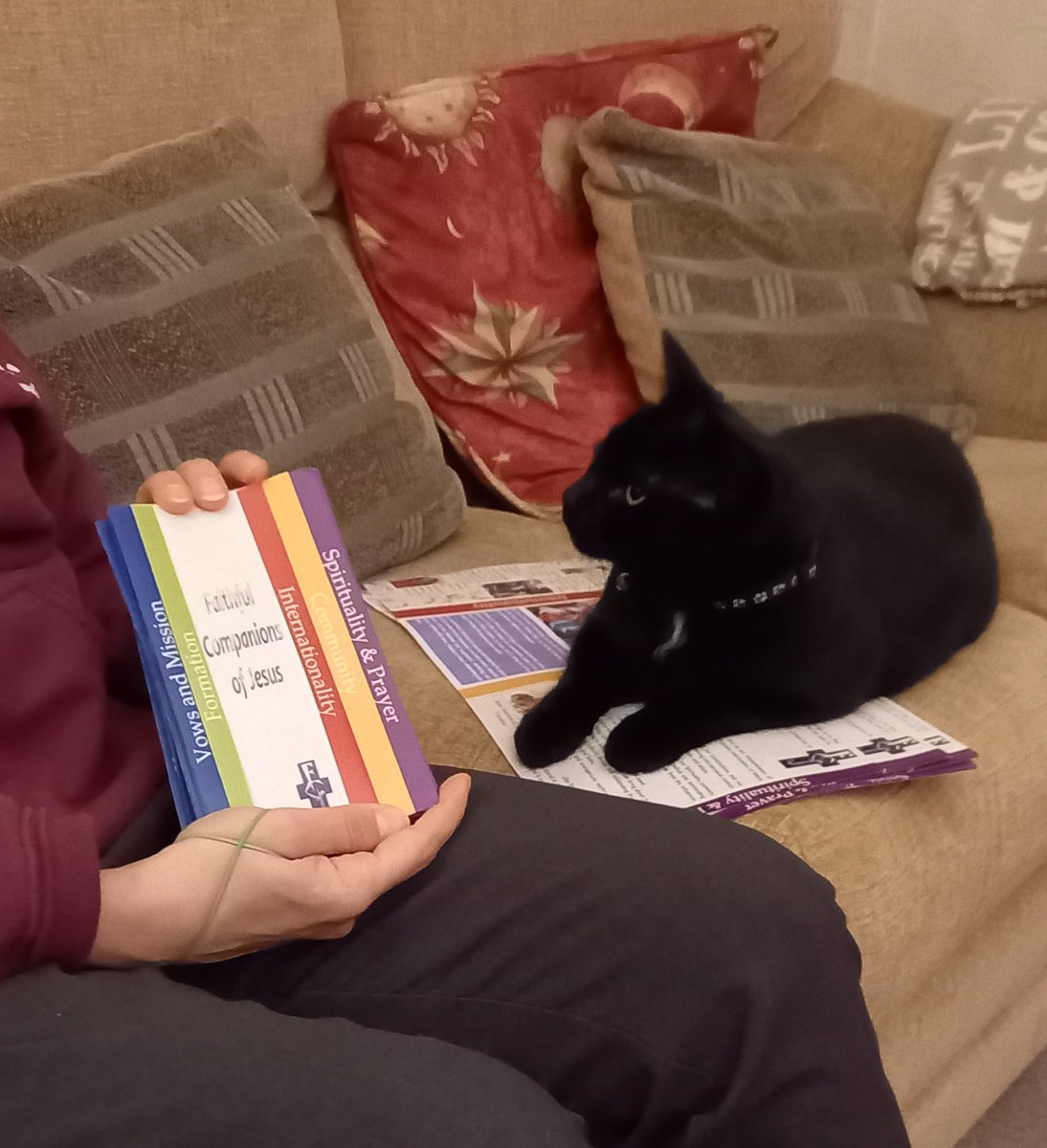 convent_cat's tweet photo. Helping with vocations ministry! #conventcat #fcjsisters https://t.co/SnCY76ppiE