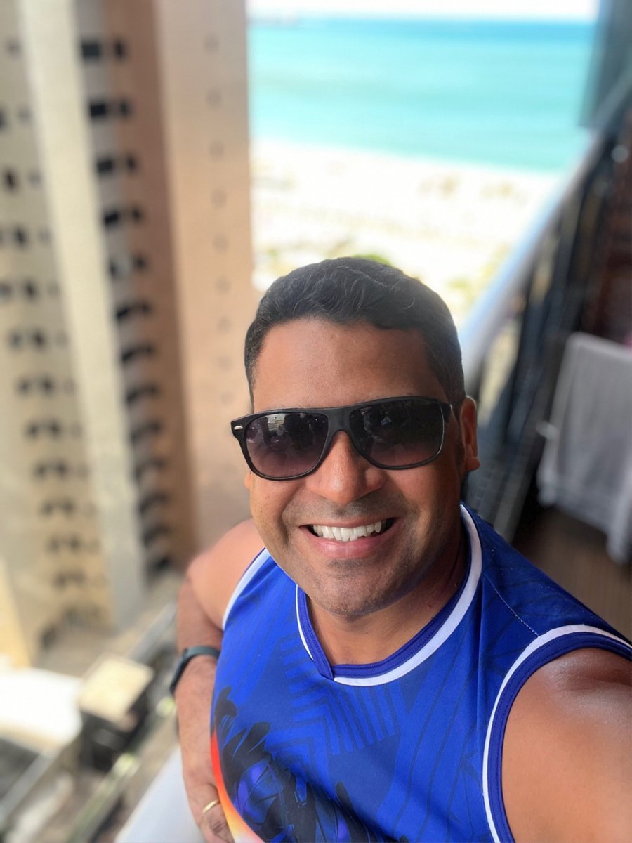helio_sousa78's tweet photo. Bom dia !!! #ferias #praiaesol #domingoperfeito https://t.co/qSVWOXWO3F